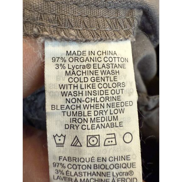 Prana Women's Gray Cargo Shorts - Picture 6 of 10